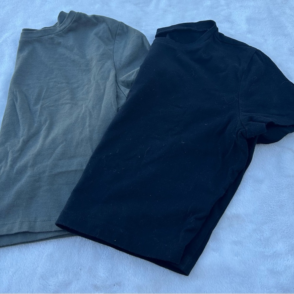 Set of Cropped Baby Tee’s